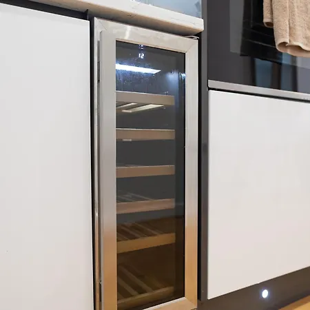 アパート Elegant Riverside Penthouse With City Views リーズ
